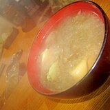 もずく油揚げ味噌汁